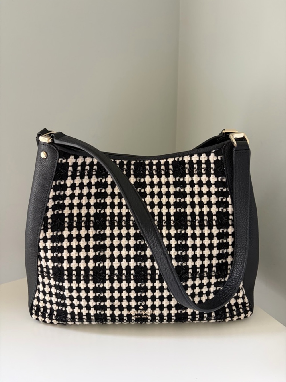 Kate Spade Leila Tweed
Shoulder Bag